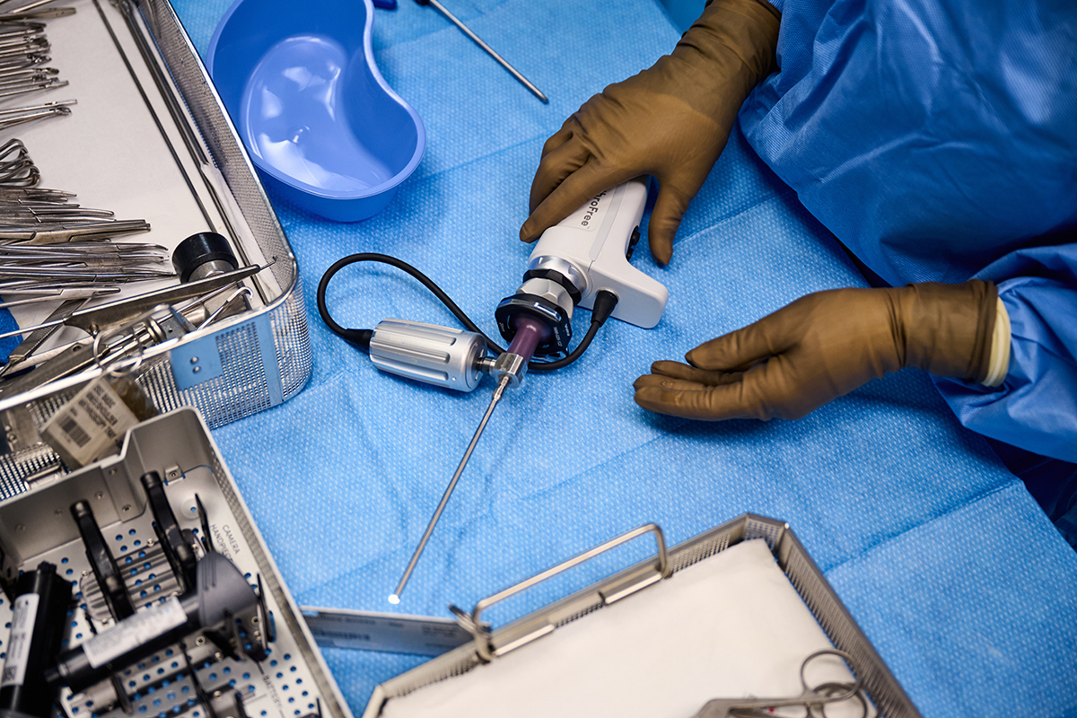 The first FDA-cleared wireless arthroscopic camera for minimally invasive knee surgeries