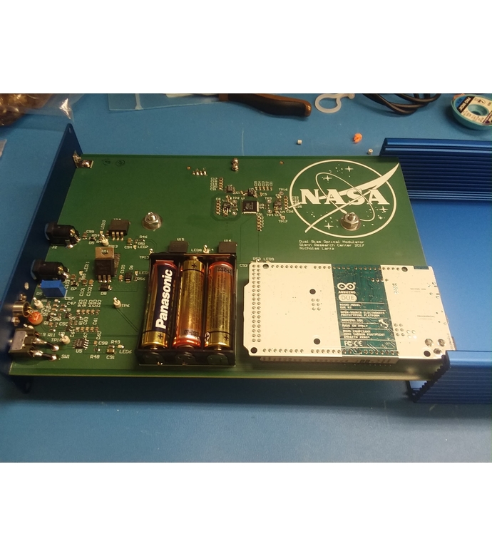 FIG. 1: A modulator/controller circuit board of the Cascaded Offset Optical Modulator